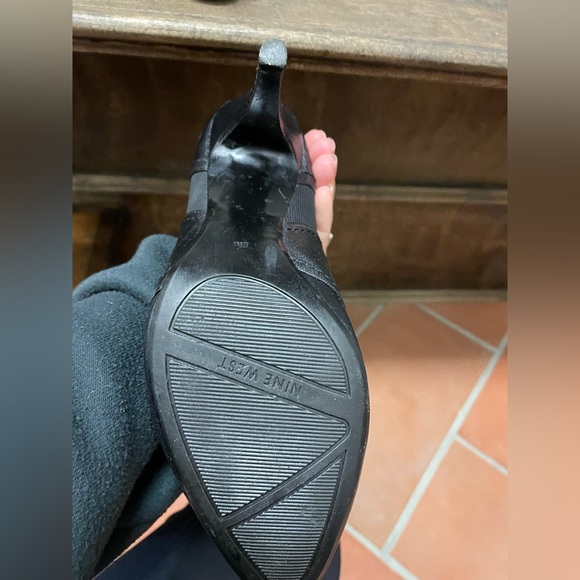 Nine West short heeled boot - Picture 5 of 8